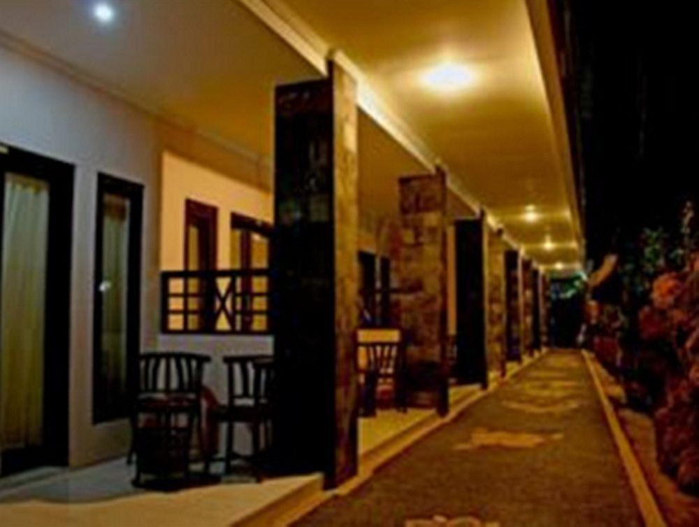 Sapta Petala Hotel Kuta Lombok Εξωτερικό φωτογραφία